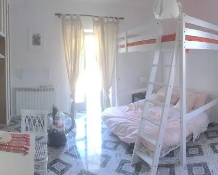 公寓 A Casa Di Ninni 旧卡塞塔